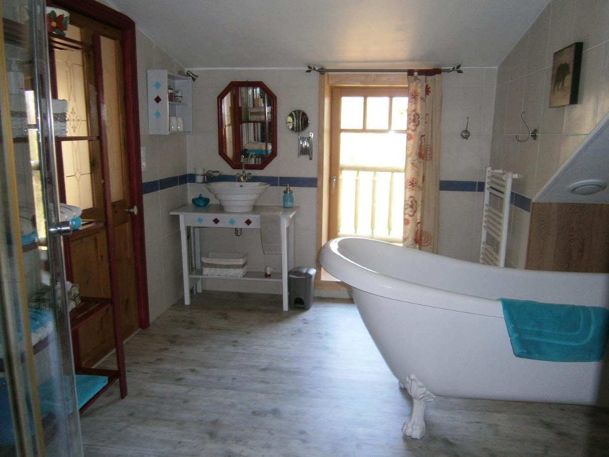 Chambre D'Hote Atypique "West Little Ranch" Chambre Amerindienne Guiscriff Exterior photo