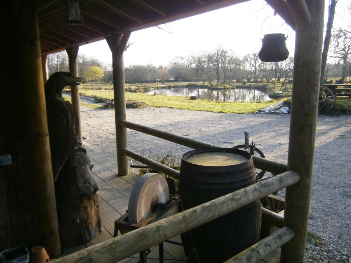 Chambre D'Hote Atypique "West Little Ranch" Chambre Amerindienne Guiscriff Exterior photo